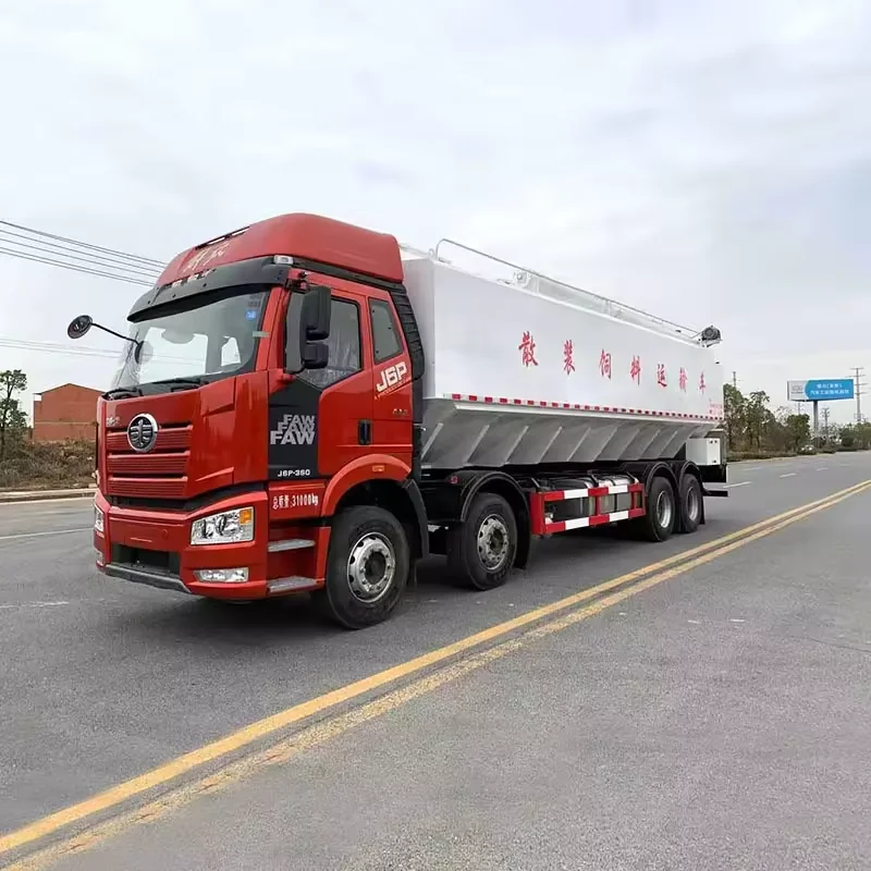 Heavy-Duty 8x4 25-Ton Bulk Grain Truck for Feed Haulage